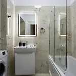 Spacious 809 아파트