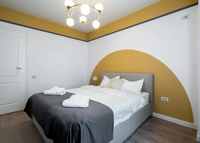 Spacious 809 Daire